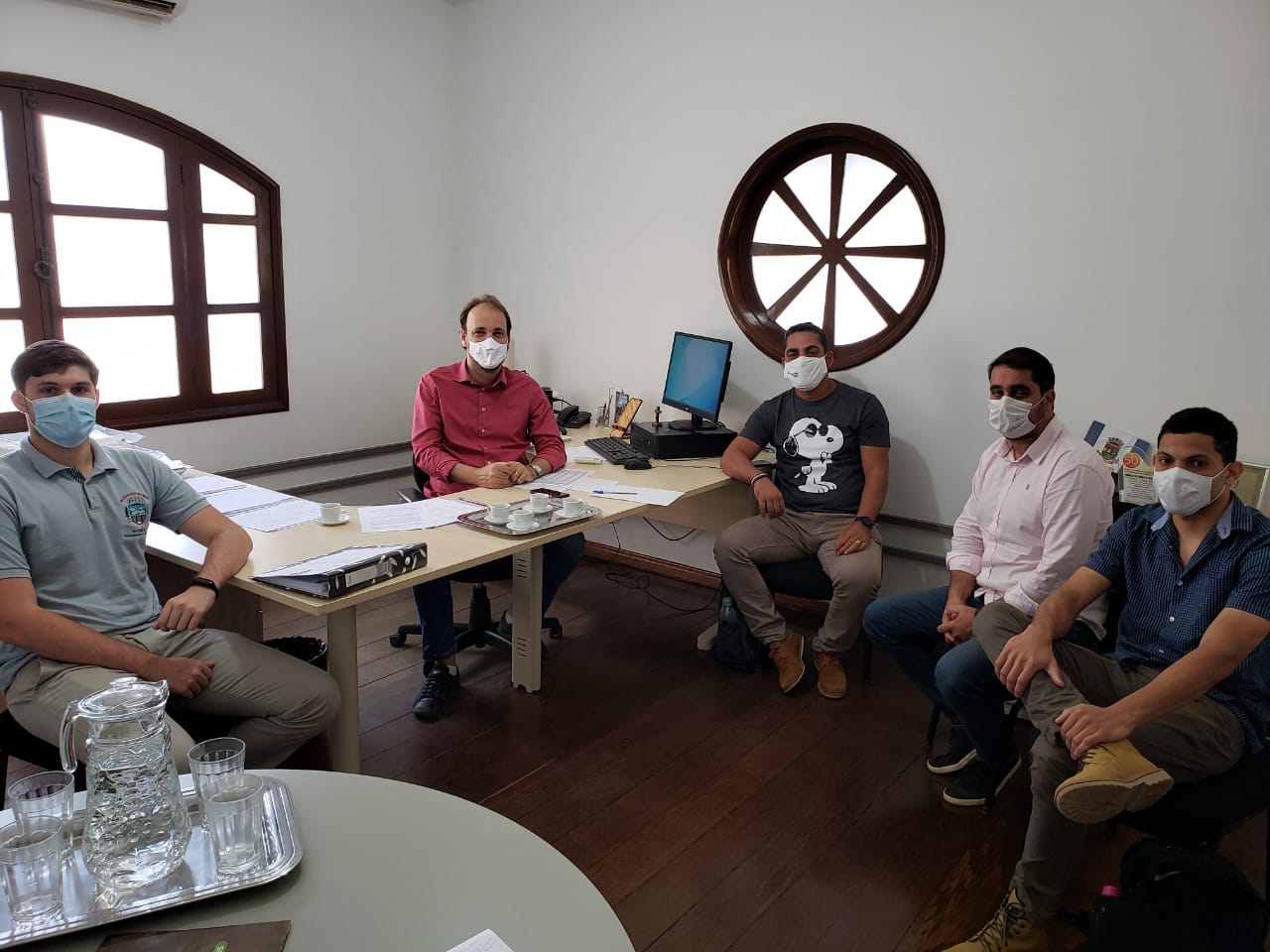 Comitivas de Governador Valadares (MG) e São Roque do Canaã (ES) visitam programas de fruticultura e de água e solo de Linhares.