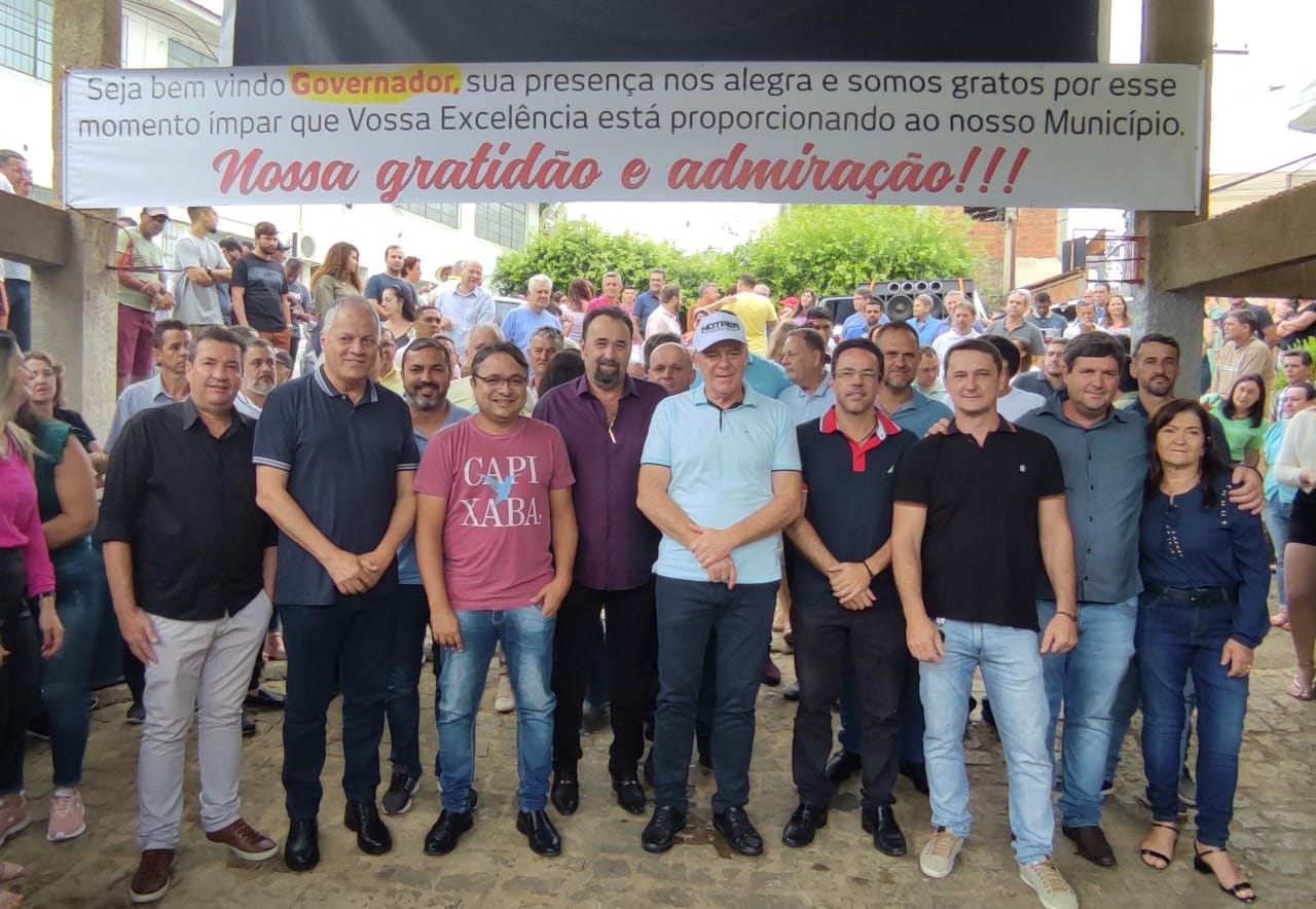 Governador Renato Casagrande visita São Roque do Canaã